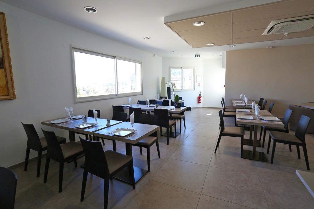 Hotel Restaurant Les Pielettes Le Rove Zewnętrze zdjęcie