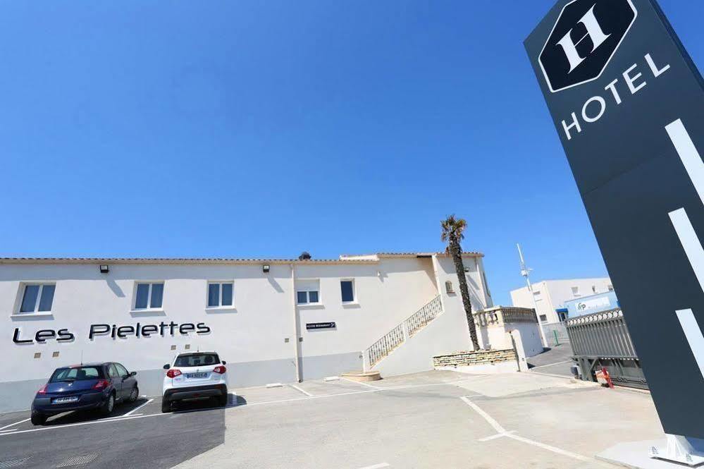 Hotel Restaurant Les Pielettes Le Rove Zewnętrze zdjęcie